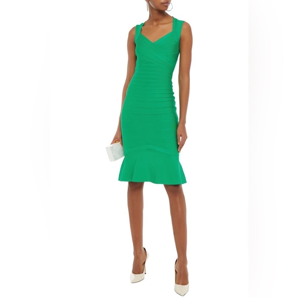NEW HERVÉ LÉGER Fluted cutout bandage Midi Dress in green size M